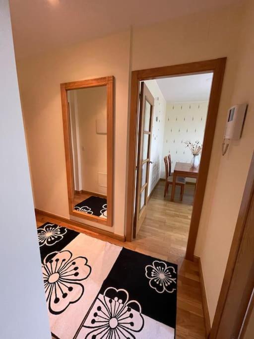 Apartamento Lugo Ciudad Luaran gambar